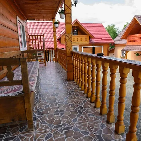 Pensiunea Poienita 2* Budeşti